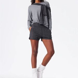 Outdoor Voices All Day Short XS